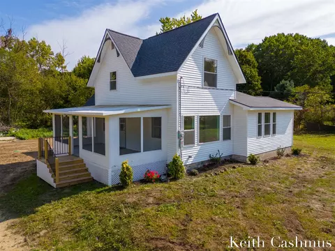 17513 M 140 Hwy, South Haven, MI 49090