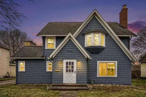 816 E Three, Three Rivers, MI 49093