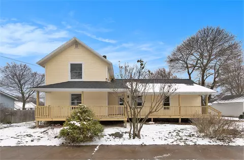180 W Lincoln, Grant, MI 49327