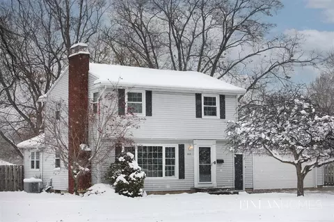 4113 Herman, Wyoming, MI 49509