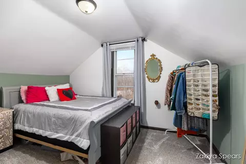 309 W State, Grant, MI 49327 photo 17