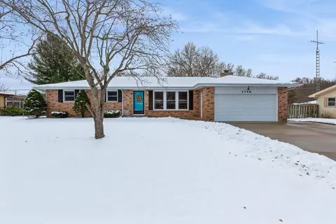 1746 Nash, Saint Joseph, MI 49085