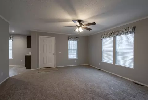 99 E Post St, Newaygo, MI 49337 photo 6