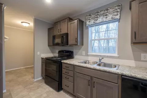 99 E Post St, Newaygo, MI 49337 photo 9