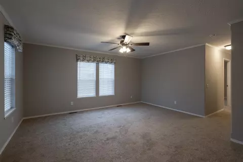 99 E Post St, Newaygo, MI 49337 photo 4