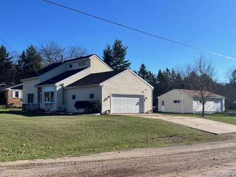 230 Edmonds, Battle Creek, MI 49017
