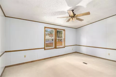Bedroom - 225 2nd, Munith, MI 49259 photo 1 of 6