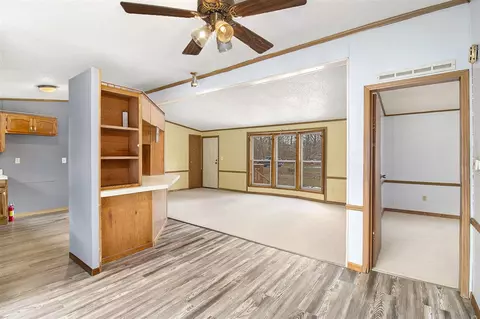 Living - 225 2nd, Munith, MI 49259 photo 4 of 4