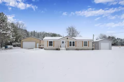 10982 N Budde, Free Soil, MI 49411