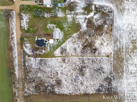 0 Keim, Freeport, MI 49325 photo 3