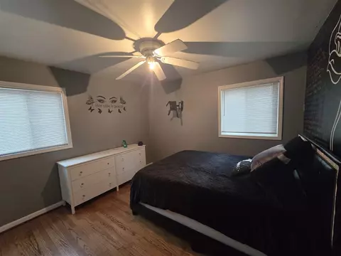 Bedroom - 23745 Teppert, Eastpointe, MI 48021 photo 3 of 6