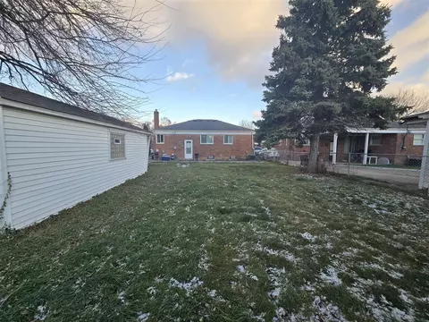 Exterior - 23745 Teppert, Eastpointe, MI 48021 photo 5 of 5