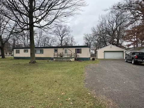 6082 Amberton, Jackson, MI 49201