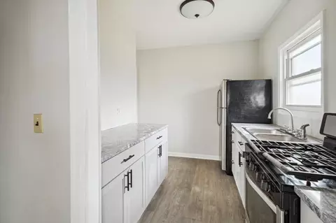 Kitchen - 429 Saint Clair, Jackson, MI 49202 photo 5 of 5