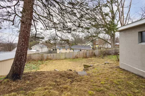 Exterior - 429 Saint Clair, Jackson, MI 49202 photo 10 of 13