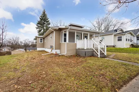 Exterior - 429 Saint Clair, Jackson, MI 49202 photo 2 of 13