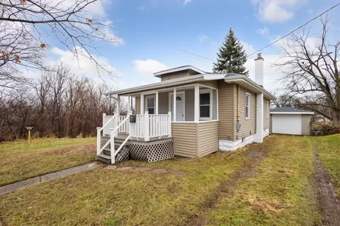 Exterior - 429 Saint Clair, Jackson, MI 49202 photo 4 of 13