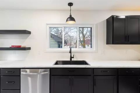 Kitchen - 512 E Ganson, Jackson, MI 49201 photo 6 of 9