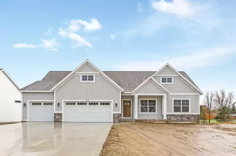 6194 Lake Wind, Holland, MI 49423