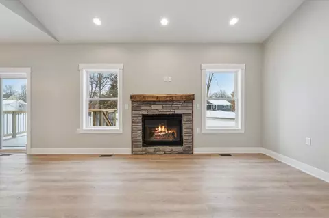 10025 Stoll, Haslett, MI 48840 photo 5