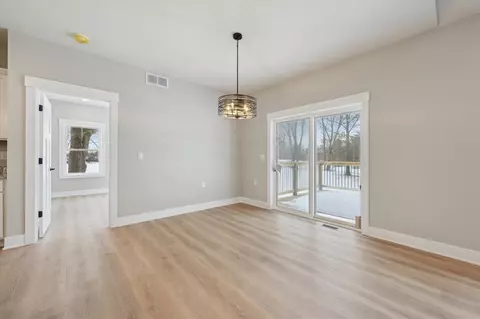 10025 Stoll, Haslett, MI 48840 photo 12
