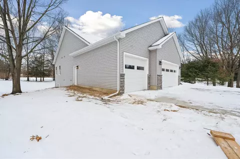 10025 Stoll, Haslett, MI 48840 photo 34
