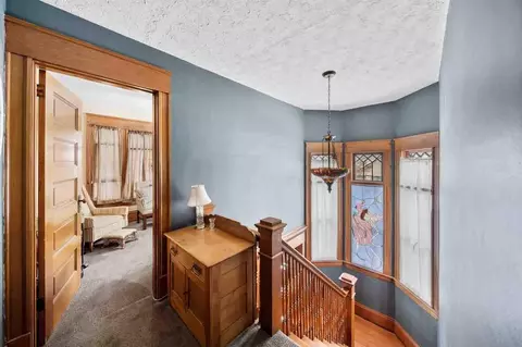 Entry Way - 302 E Jefferson, Cassopolis, MI 49031 photo 7 of 7