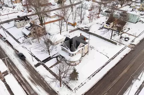 View/Area - 302 E Jefferson, Cassopolis, MI 49031 photo 1 of 6