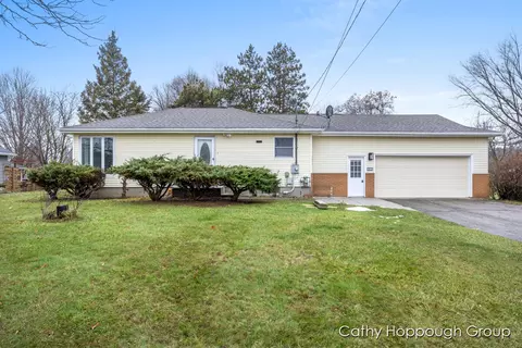 4392 S Sheridan, Sheridan, MI 48884