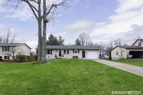 155 Belair, Holland, MI 49424