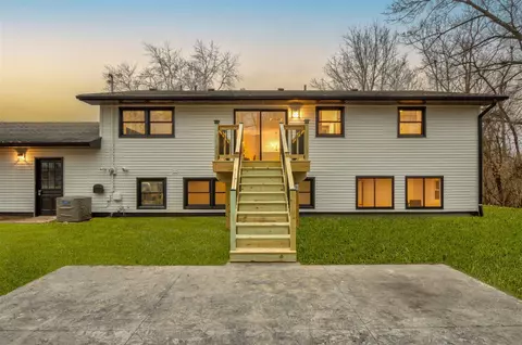 Exterior - 1812 Park, Jackson, MI 49203 photo 5 of 14