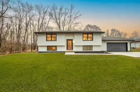 Exterior - 1812 Park, Jackson, MI 49203 photo 2 of 14