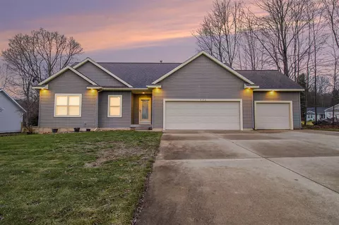 4076 Ronalds, Dorr, MI 49323 photo 31