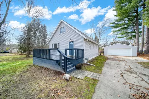 602 Glendale, Jackson, MI 49203 photo 3