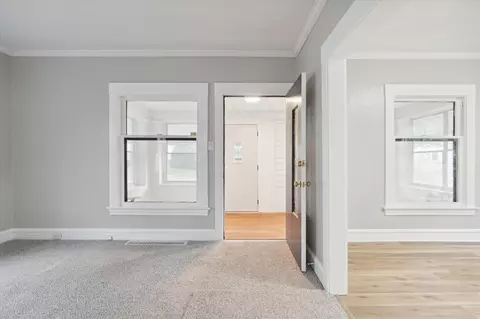 Entry Way - 600 S West, Jackson, MI 49203 photo 2 of 6