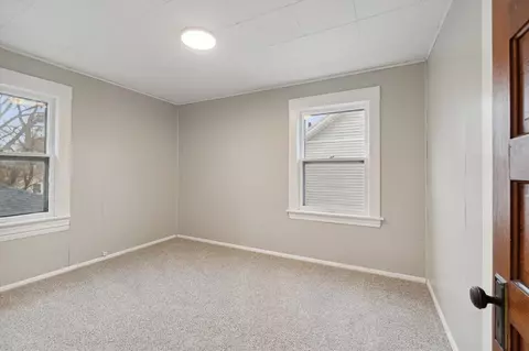Bedroom - 600 S West, Jackson, MI 49203 photo 5 of 9