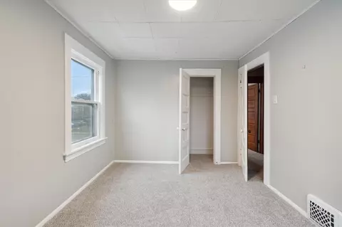 Bedroom - 600 S West, Jackson, MI 49203 photo 6 of 9
