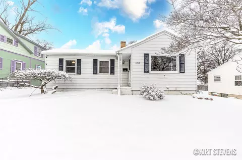 2249 Collingwood, Wyoming, MI 49519