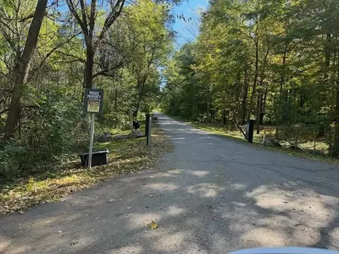long lake, Cassopolis, MI 49031 photo 4