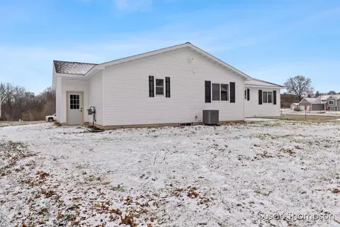 825 School Bell, Belding, MI 48809 photo 30