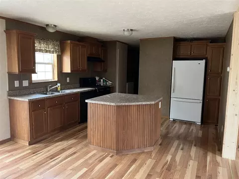 Kitchen - 199 S Ewing, Newaygo, MI 49337 photo 1 of 2