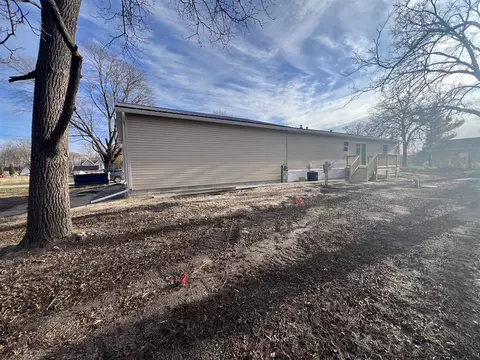 Exterior - 199 S Ewing, Newaygo, MI 49337 photo 5 of 5
