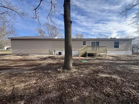 Exterior - 199 S Ewing, Newaygo, MI 49337 photo 4 of 5