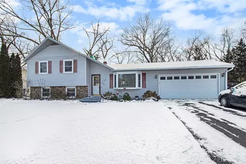 254 Beachfield, Battle Creek, MI 49015