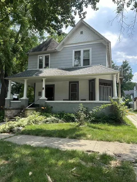 415 Park, Kalamazoo, MI 49001