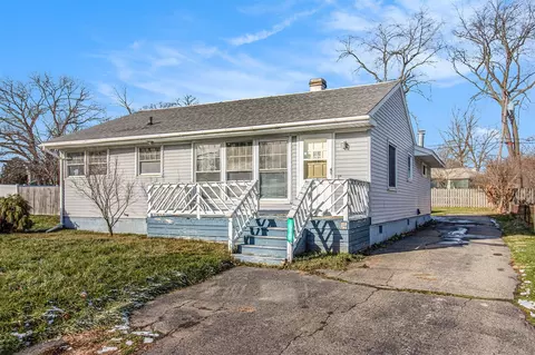 1522 Kensington, Jackson, MI 49203