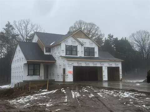 1282 Secluded Pnes, Sparta, MI 49345