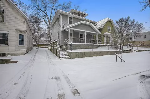1127 Kalamazoo, Grand Rapids, MI 49507