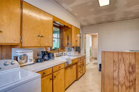 Kitchen - 314 N N Pne, Evart, MI 49631 photo 1 of 1
