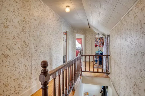 Entry Way - 314 N N Pne, Evart, MI 49631 photo 2 of 2